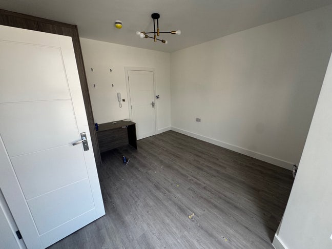 Newly renovated en-suite rooms In Willesden Green! Main Photo