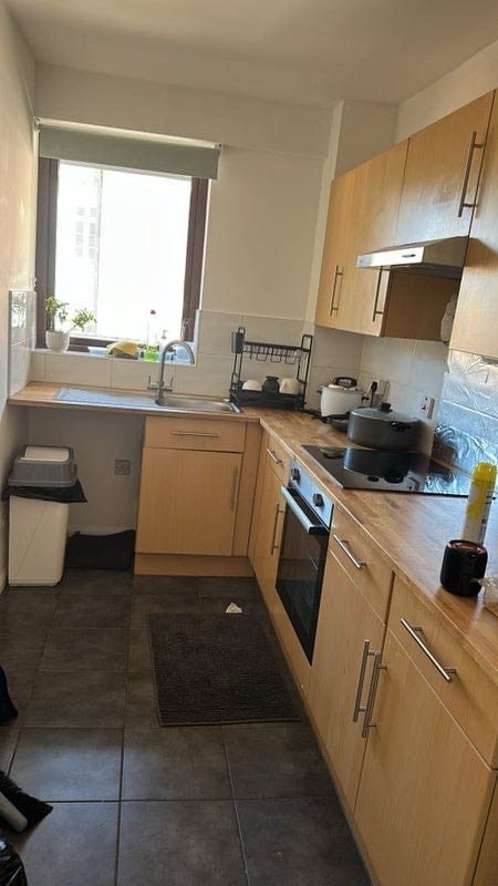 Double Bedroom Available In a Prime Location Main Photo
