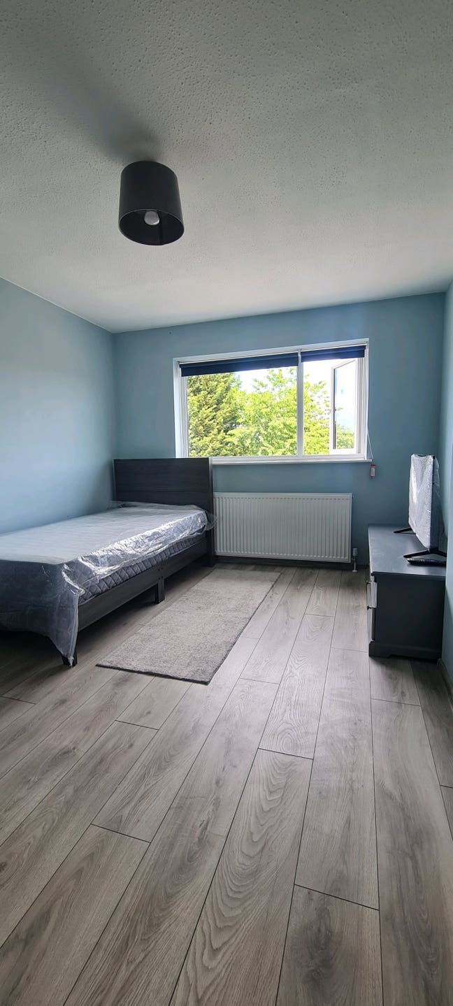 Double bedrooms for rentHi. I have double bedroom  Main Photo