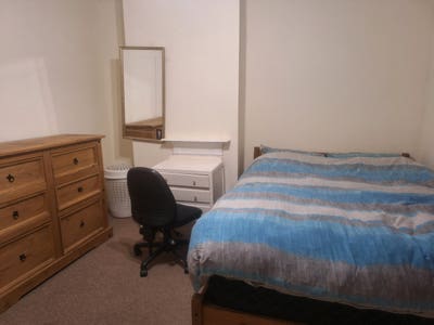 A room to rent  Main Photo