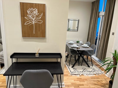 2 bedroom flat - bills included Main Photo