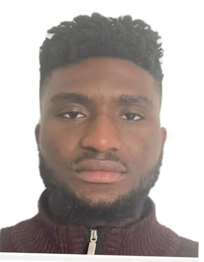 Professional Male seeks a single or double room Main Photo