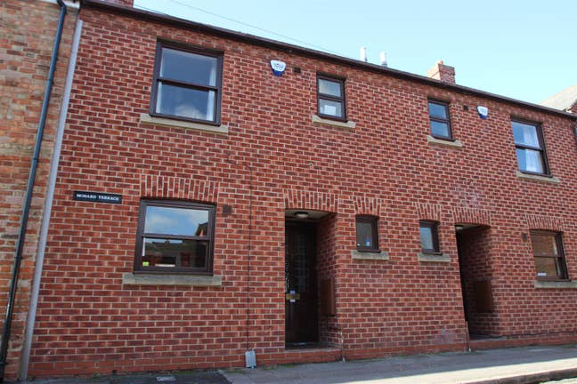 Double room for student in 2 bed house near Cowley Main Photo