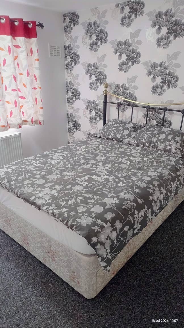  Newly Refurbished House Share  Main Photo
