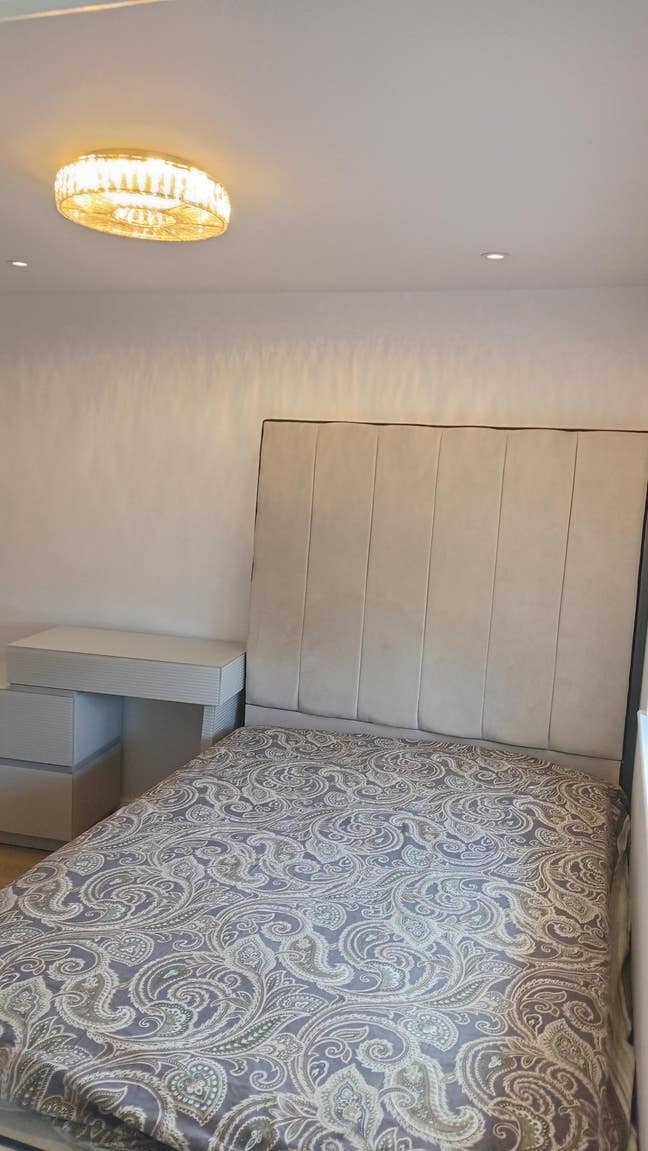 Fully furnished ensuite  Main Photo