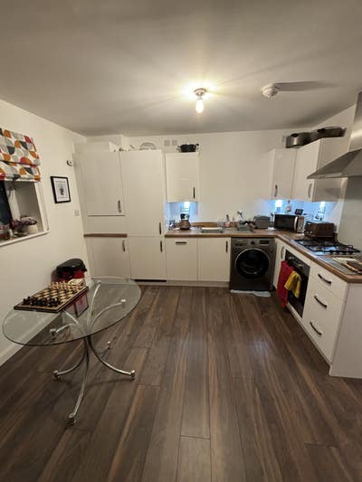 Portobello flatshare with private bathroom Main Photo