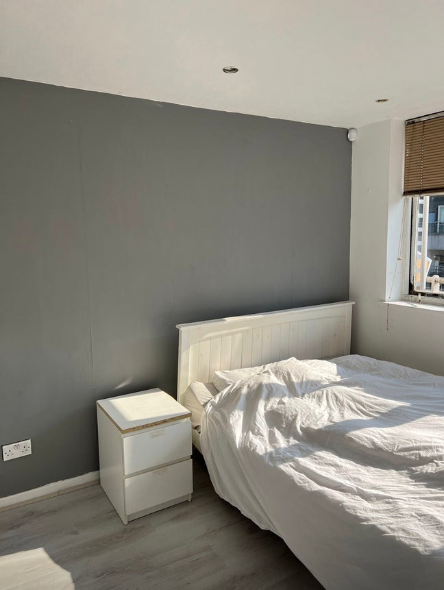 Double bedroom in Kensington  Main Photo