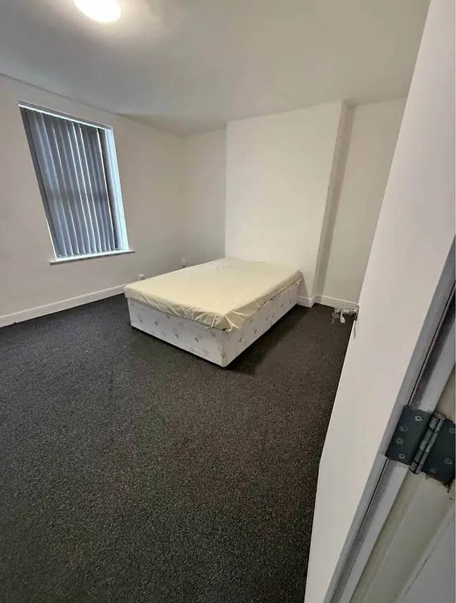Spacious & Cosy Single Double Room for Rent NG24FE Main Photo