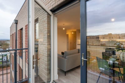 Isca Gardens - Exeter - 3 Bedroom Apartment 306 Main Photo
