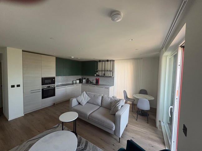✨ Luxury furnished 2-bedroom, 2-bathroom apartment Main Photo