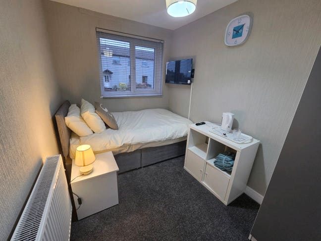 (New) En-Suite Rooms – Conway Gardens | Bills Incl Main Photo