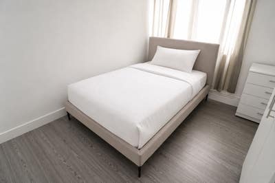 ✨3 Rooms Few Steps from Whitechapel Station✨ Main Photo