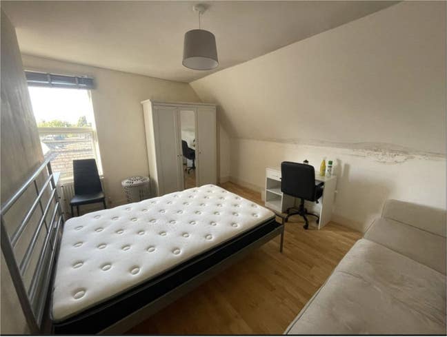 Spacious double next to Clapham Junction  Main Photo