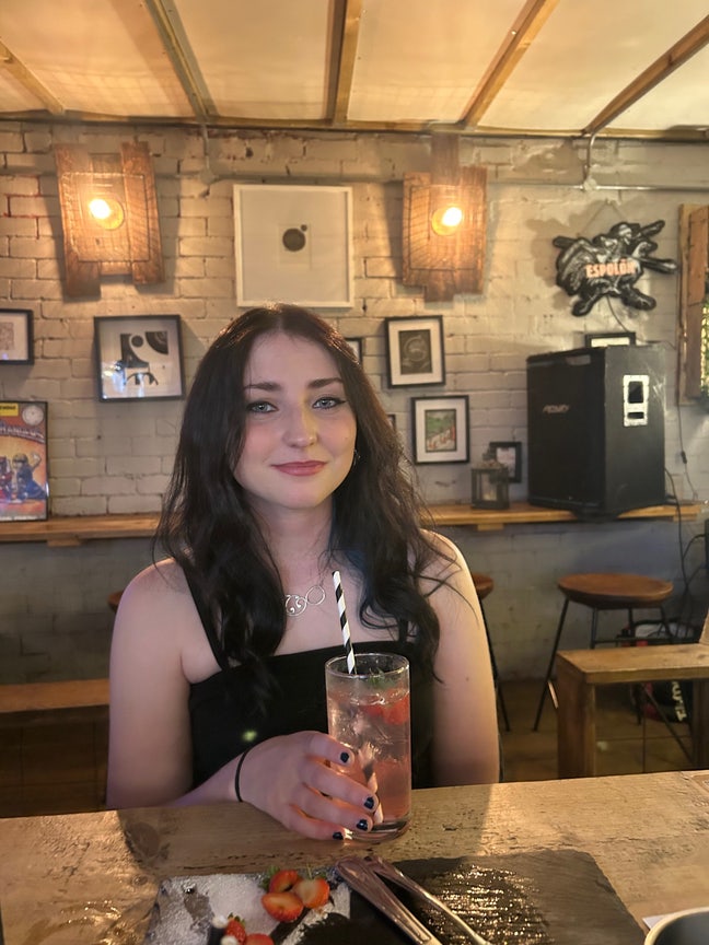 Relocating to manchester for a job postgrad  Main Photo