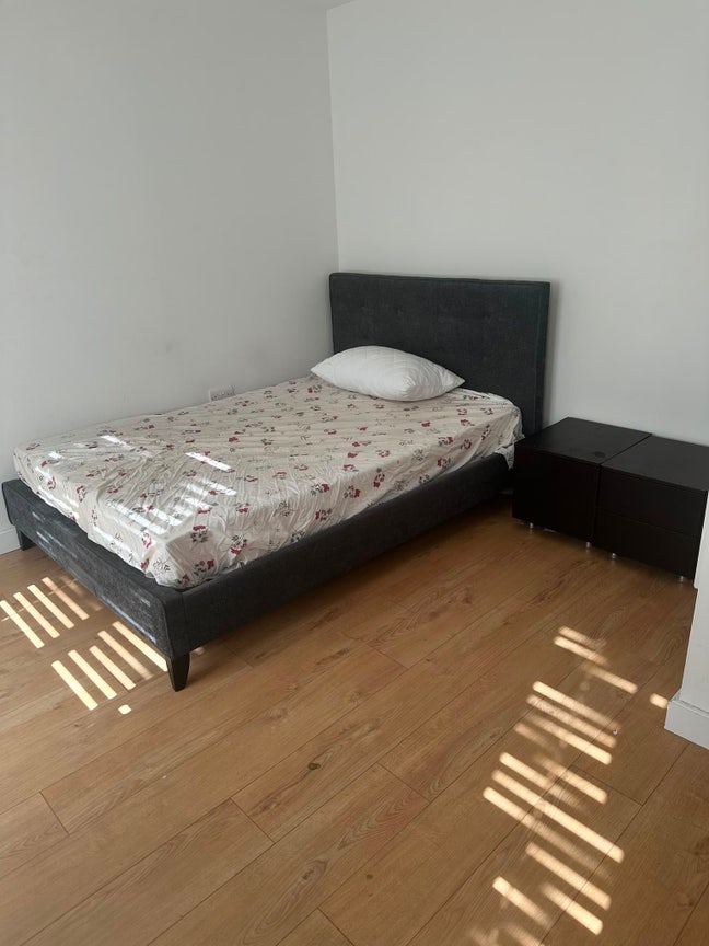 Spacious Double Room with Free Gym Access(650pcm)  Main Photo