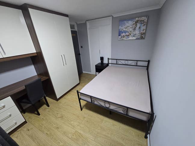 Double room is available in - RG30 4LY Main Photo