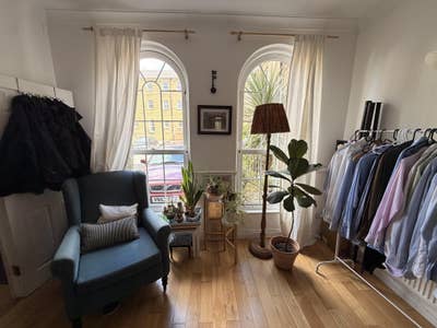 Urgent Double room in beautiful Canada Water house Main Photo