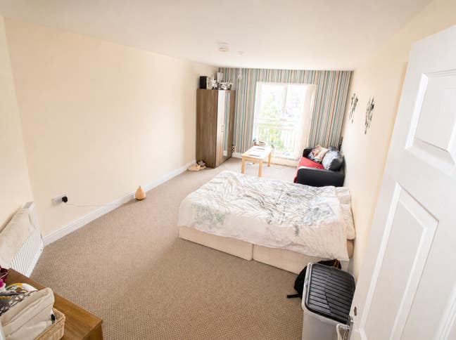 🏡 Spacious Room Couple- Yes Shadwell | &pound;1,10 Main Photo