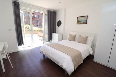 Grand Modern Living | 4-Bed Residence ✨ Main Photo
