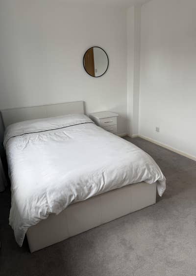 Room to rent in north Yate  Main Photo