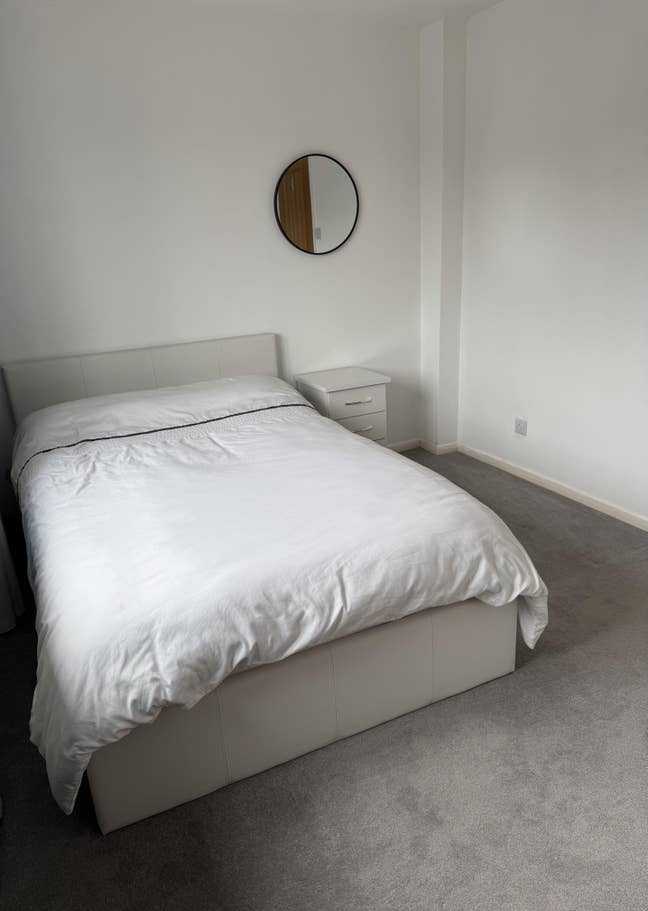 Room to rent in north Yate  Main Photo