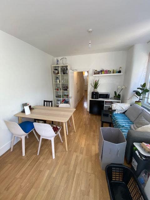 SW17 Tooting. En-suite dbl bedrroom. Gdn. Nr Hosp Main Photo