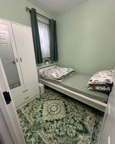 🌟 Double bedroom &pound;580 single &pound;500  for female  Main Photo