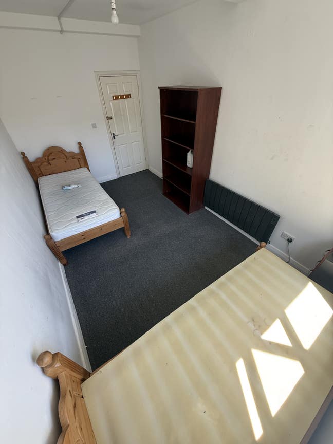 Double Room in city centre  Main Photo