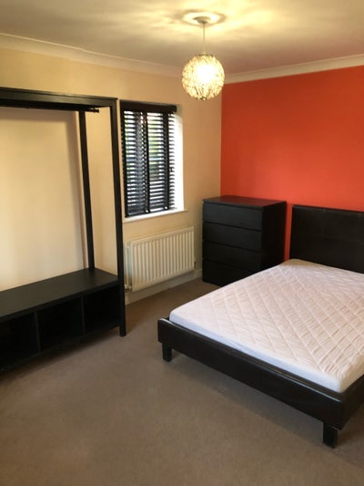 *Double Furnished Room* Main Photo