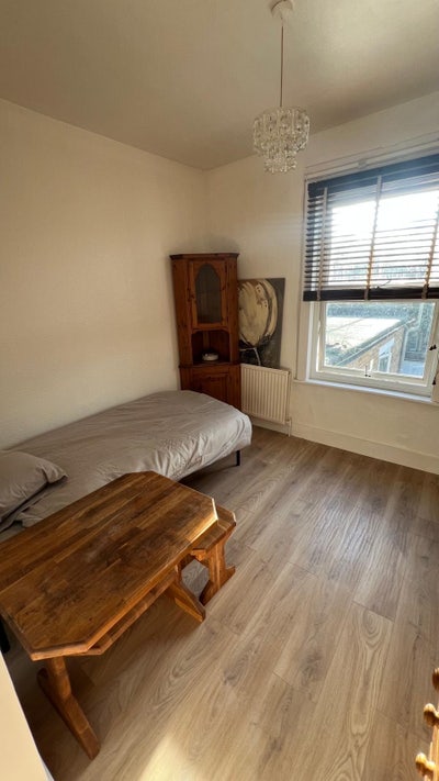 Fully furnished Double Room. Main Photo