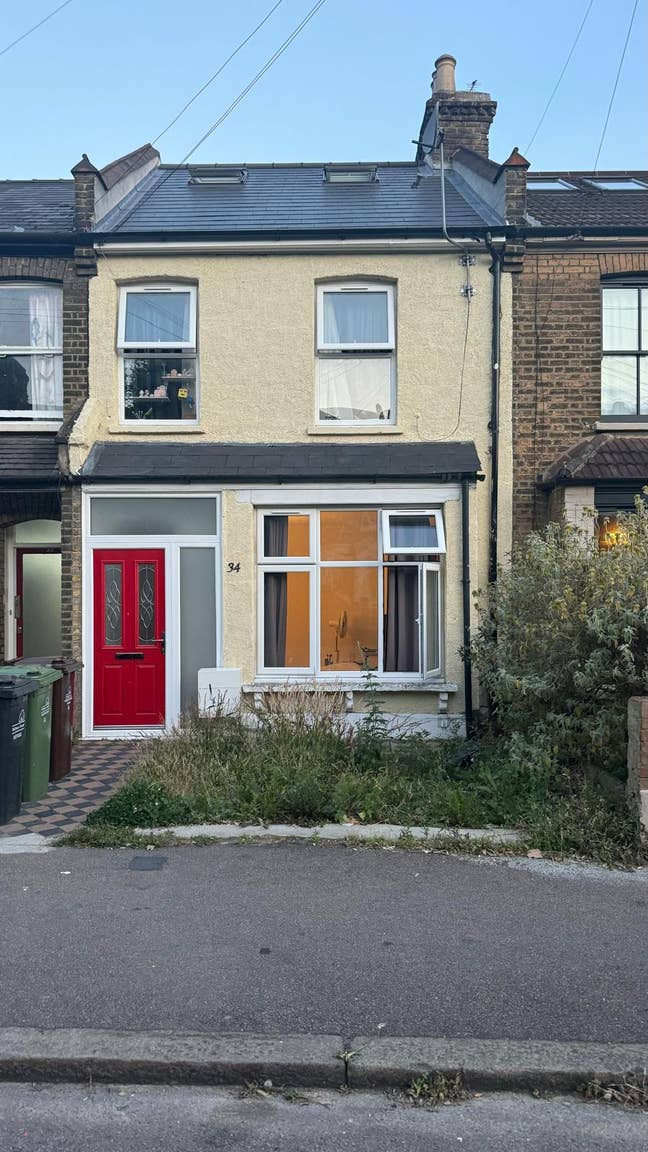 Furnished Ensuite Double Room to Rent in E17 Main Photo