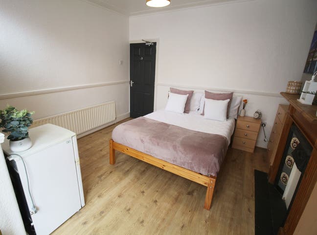 🌿 Peaceful Double Room with Great Amenities   Main Photo