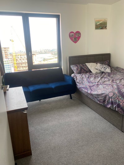 Large Double Room | Zone 2 | All Bills Included 🏡 Main Photo