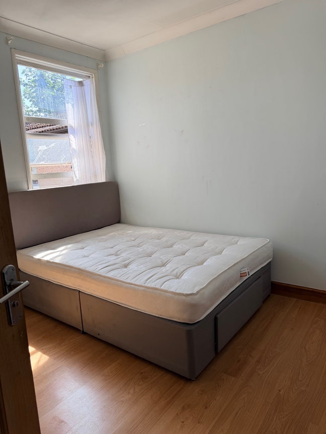 Rooms Available Now Main Photo