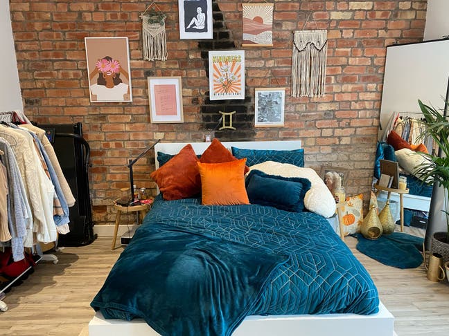 Spacious Studio Apartment in the Heart of Coventry Main Photo