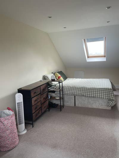 Large Double Room w/ Ensuite! Main Photo