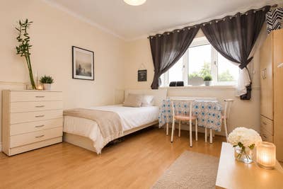 New rooms - Bethnal Green E2 - Enjoy Victoria Park Main Photo