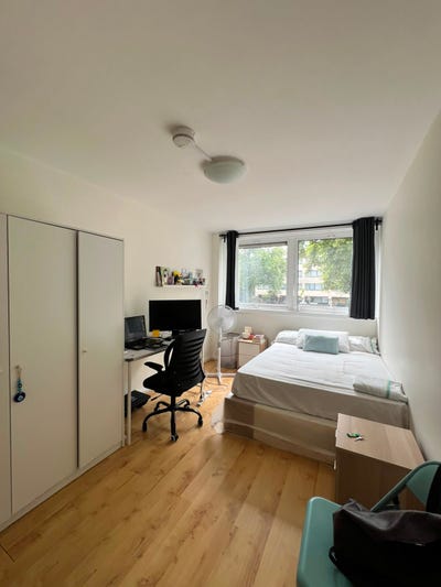 Bright Double Room with Patio in Chalk Farm Main Photo