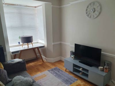 House Share Main Photo