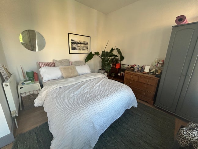 Short Term SW London Sublet Main Photo