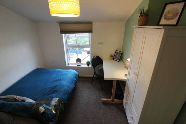 CHESTER Double room available from mid-August 🔑 Main Photo
