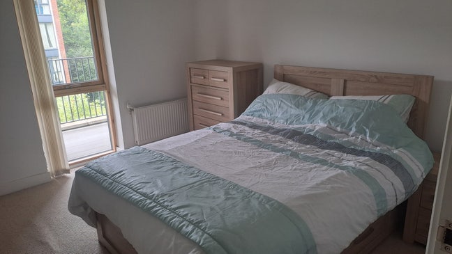 Room plus Ensuite Female Flatshare in Cockfosters Main Photo