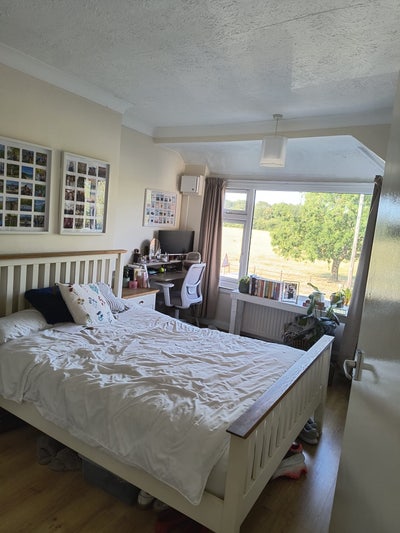 Double Room - Great Cambridge Location Main Photo