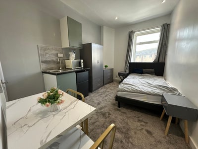 Double bedroom Ensuite near Folkestone Town Centre Main Photo