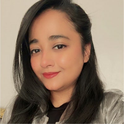 30 year old Female seeks a single or double room Main Photo