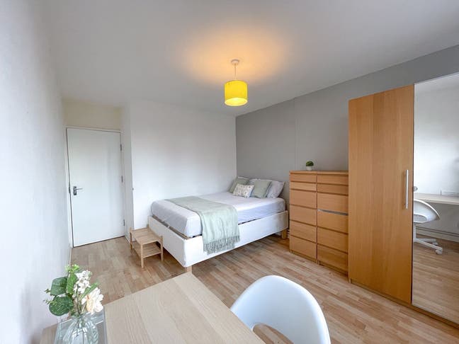 Rooms Available in Angel / Old Street !  Main Photo
