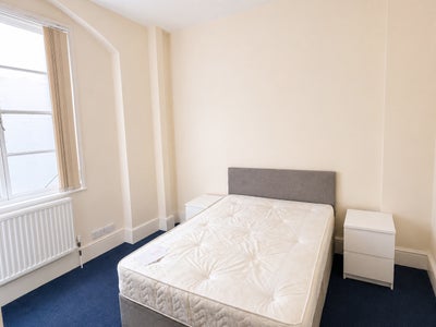 Large Double En-Suite Room Includes All Bills SW7 Main Photo