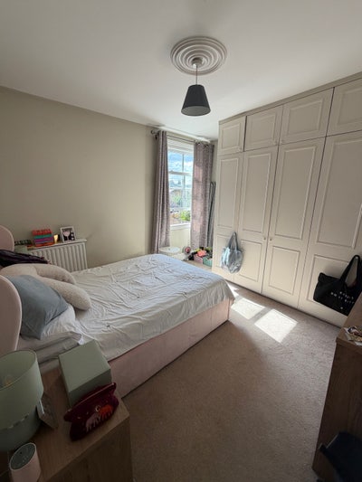 Lovely double room in Earlsfield flatshare Main Photo