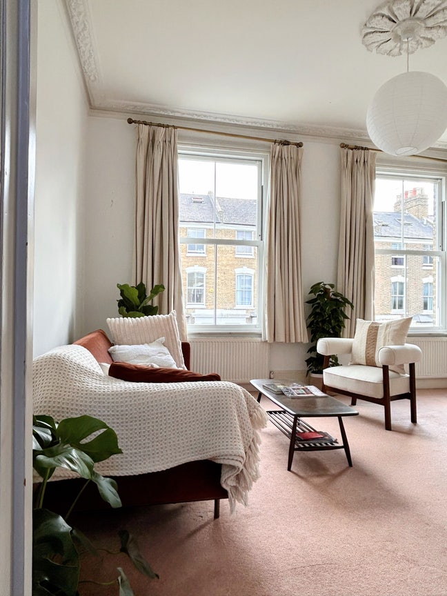 Double room in Victorian conversion at Highbury Main Photo
