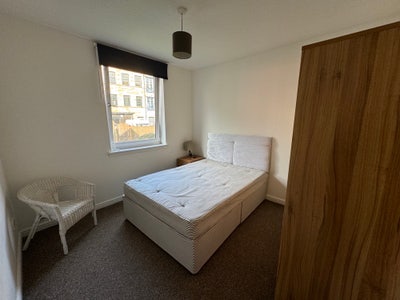 Furnished double bedroom city centre flat Main Photo